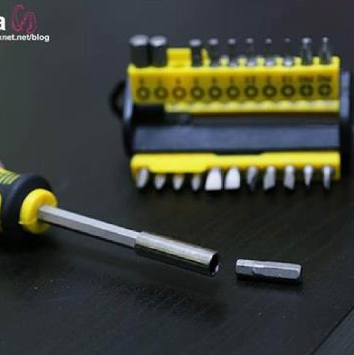 Stanley 70-885 Multi Bit 35-In-1 Screwdriver Set