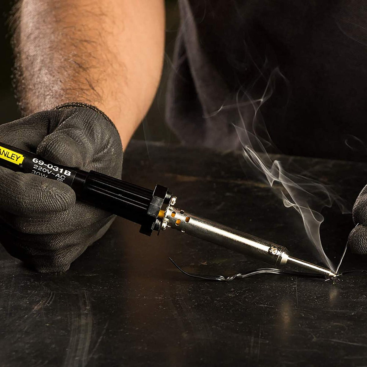 Stanley 69-031B / 69-033B Soldering Iron Round 30W/45W 220V