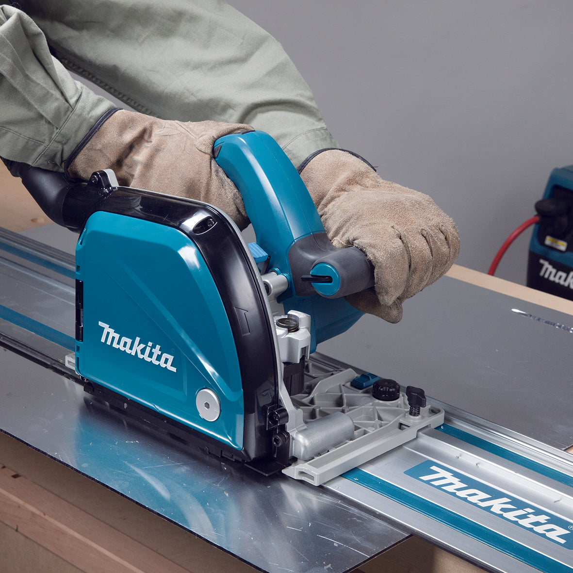Makita CA5000X Aluminium Groove Cutter 1300W 4-5/8" 118mm