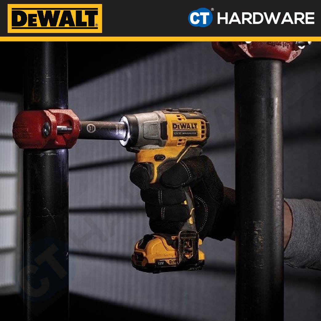 DEWALT DCF902D2 BRUSHLESS IMPACT WRENCH 12V 2.0AH 3/8" 168NM C/W 2 BATTERY AND 1 CHARGER