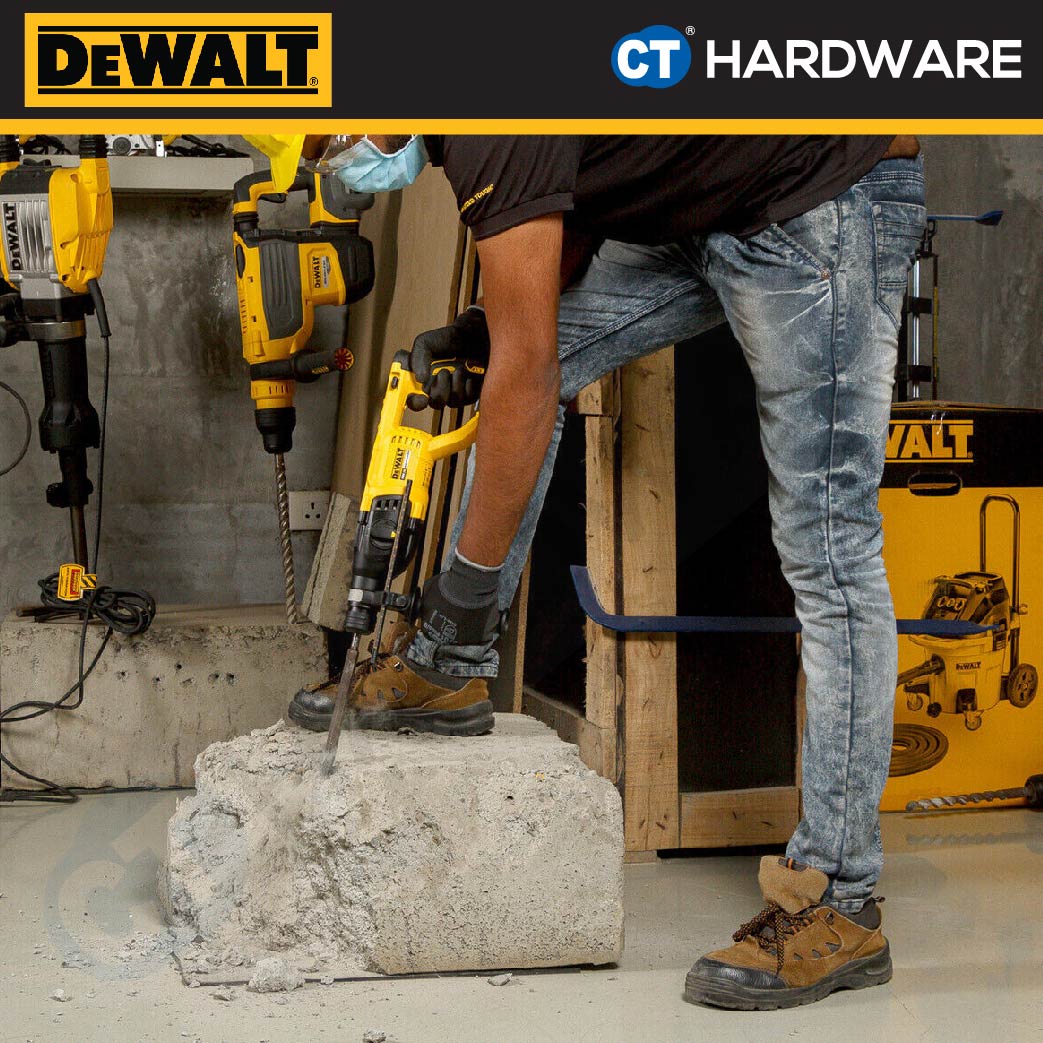 DEWALT DCH133P2-KR BRUSHLESS COMPACT HAMMER 18V 2.0AH 26MM 1550RPM ( SDS ) COME WITH 2 BATTERY & 1 CHARGER