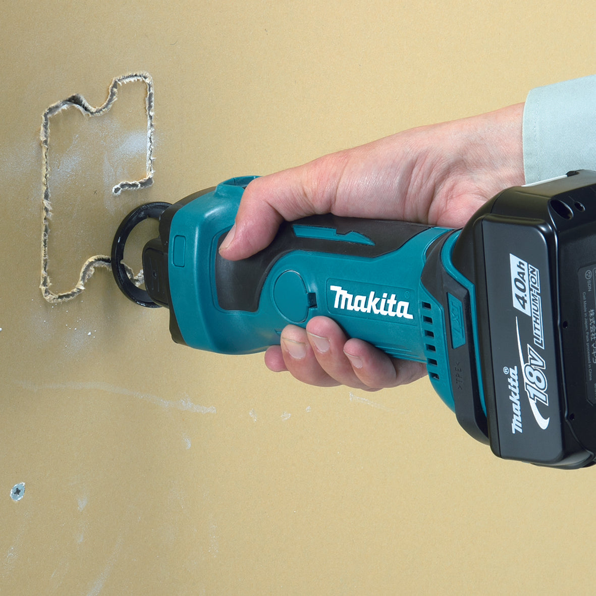 Makita DCO180Z LXT 18V Cordless Cut-Out Tool 1/8" 3.18mm (Body Only)