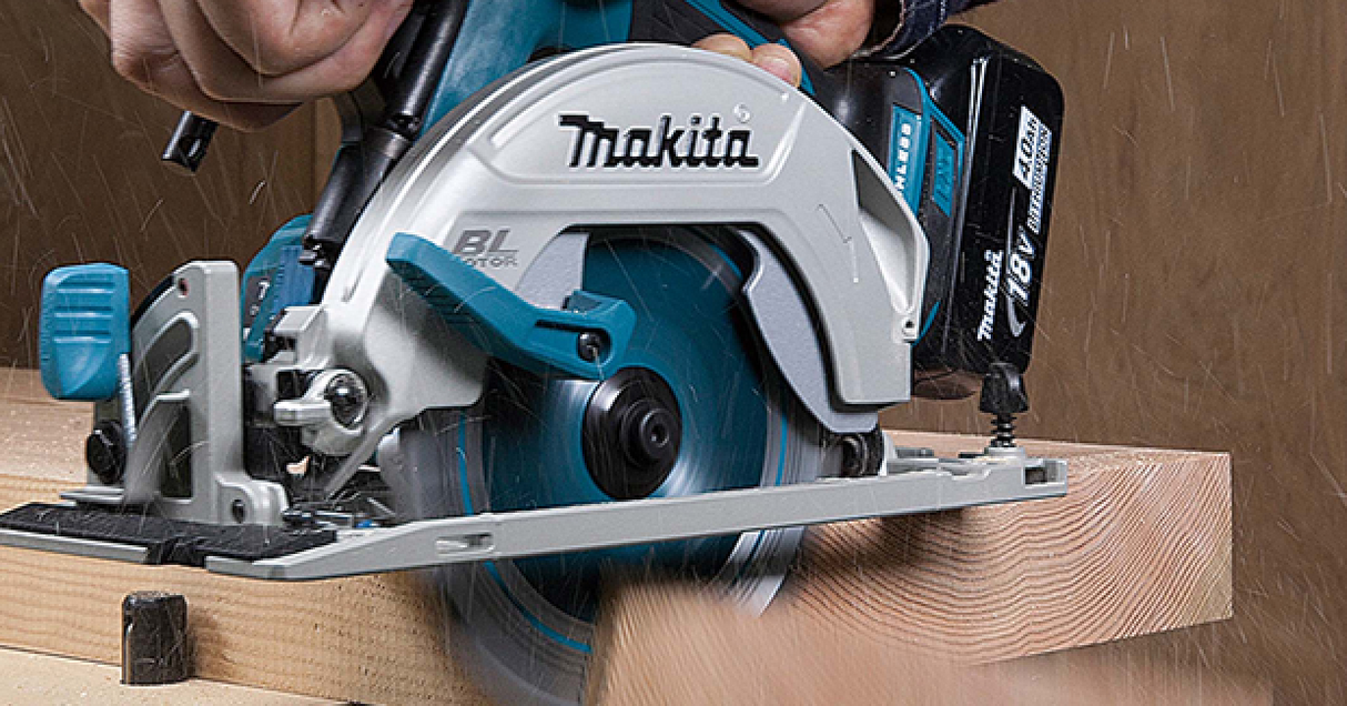 Makita DHS680RMJ/ RFJ/ Z LXT 18V Cordless Brushless Circular Saw 165mm (6-1/2") (Body Only | 2-Battery)