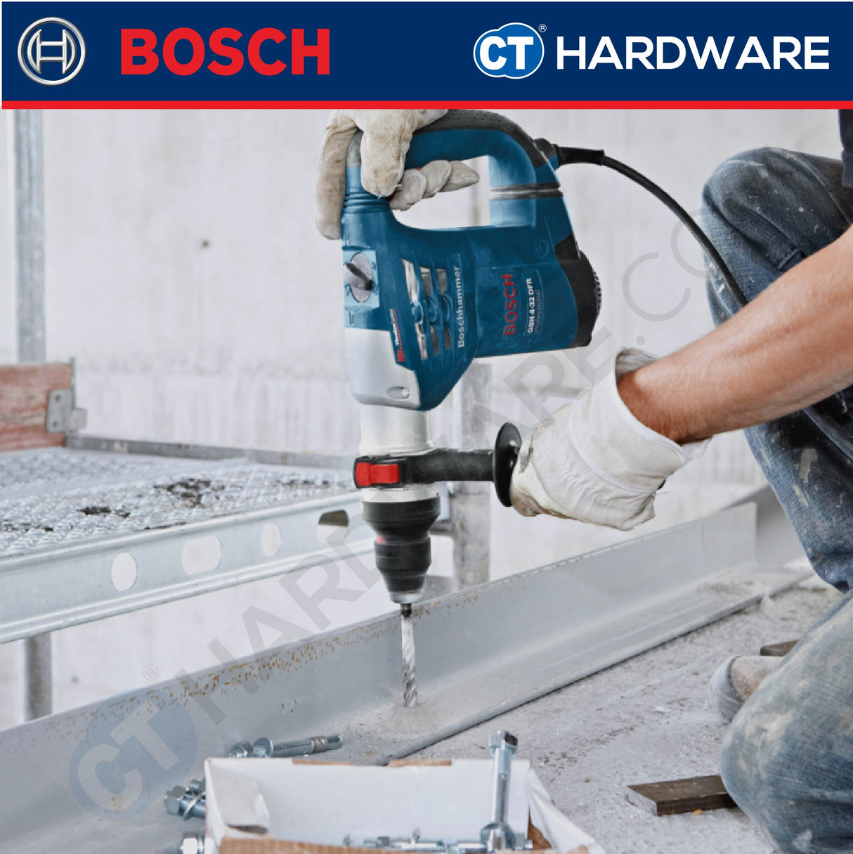 Bosch GBH 4-32 DFR Professional Rotary Hammer with SDS Plus 900W [06113321L0 | GBH432DFR]