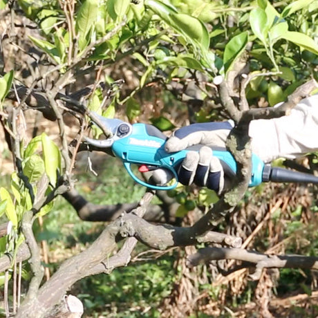 Makita DUP361Z LXT 18Vx2 Cordless Pruning Shear 33mm (Body Only)