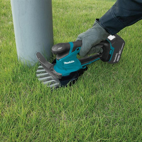 Makita UM600DWA CXT 12Vmax Cordless Grass Shear 160mm Incl. 1x 2.0Ah Battery, 1x Charger